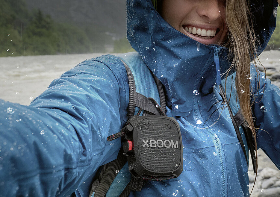 消费电子设计和生产户外蓝牙音响外观设计图片